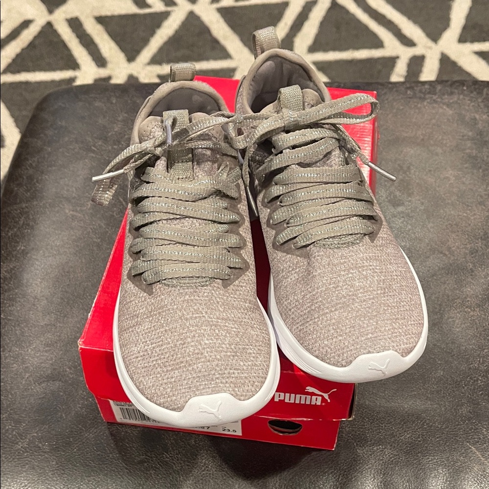 Puma ignite flash evoknit women’s rock ridge metallic beige size 7